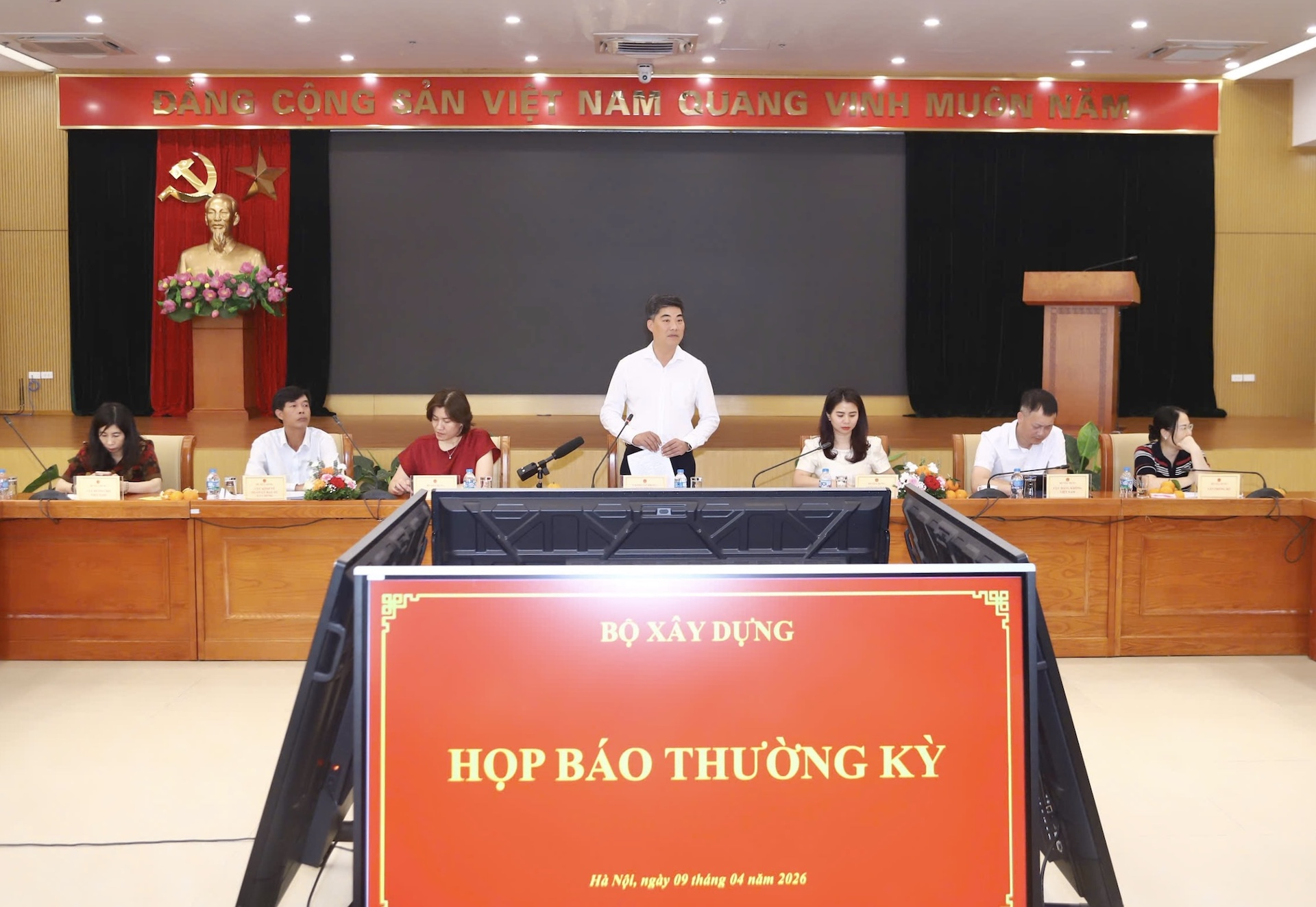 Bảo đảm nhiên liệu bay cho ngành hàng không phục vụ cao điểm 30-4, 1-5